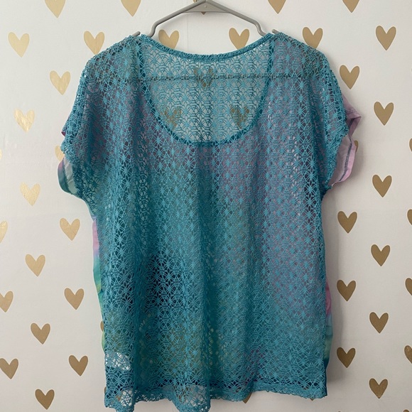 Maurice’s cool tone crochet back blouse - Picture 5 of 5